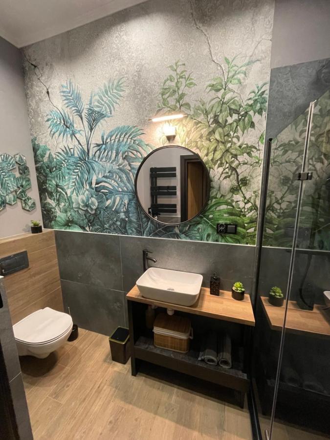 Apartament Z Jacuzzi W Centrum Sanoka 外观 照片