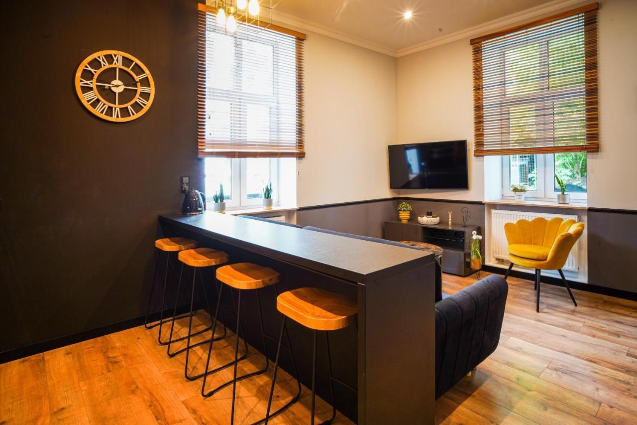 Apartament Z Jacuzzi W Centrum Sanoka 外观 照片